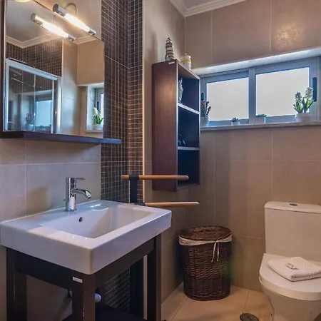 Apartment Ocean View By Homing *
